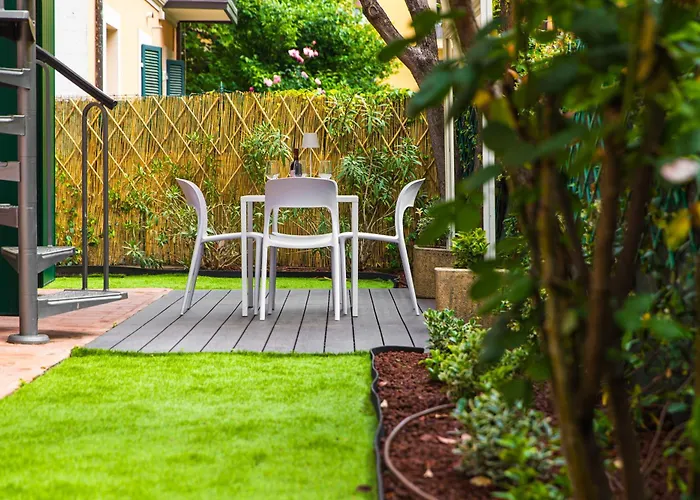 Urban Cottage Free Parking - Private Garden Bologna